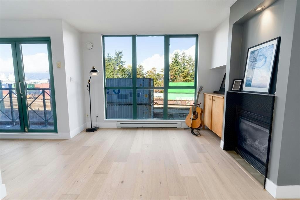 204-55 Alexander Street, Vancouver, BC, V6A 1B2 - 7