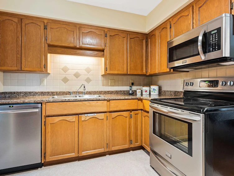 302-8725 Elm Drive, Chilliwack, BC, V2P 4Y3 - 9