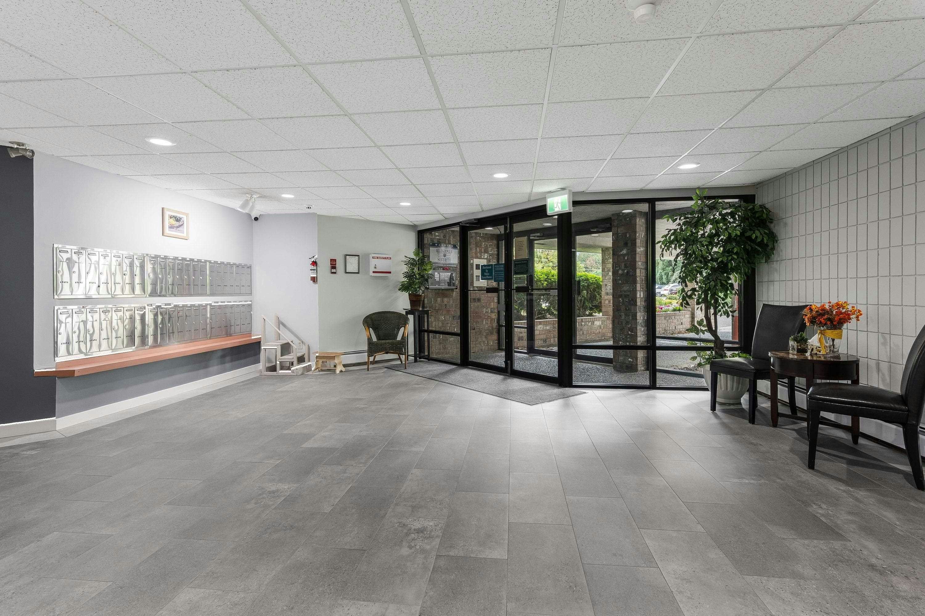 302-8725 Elm Drive - 4