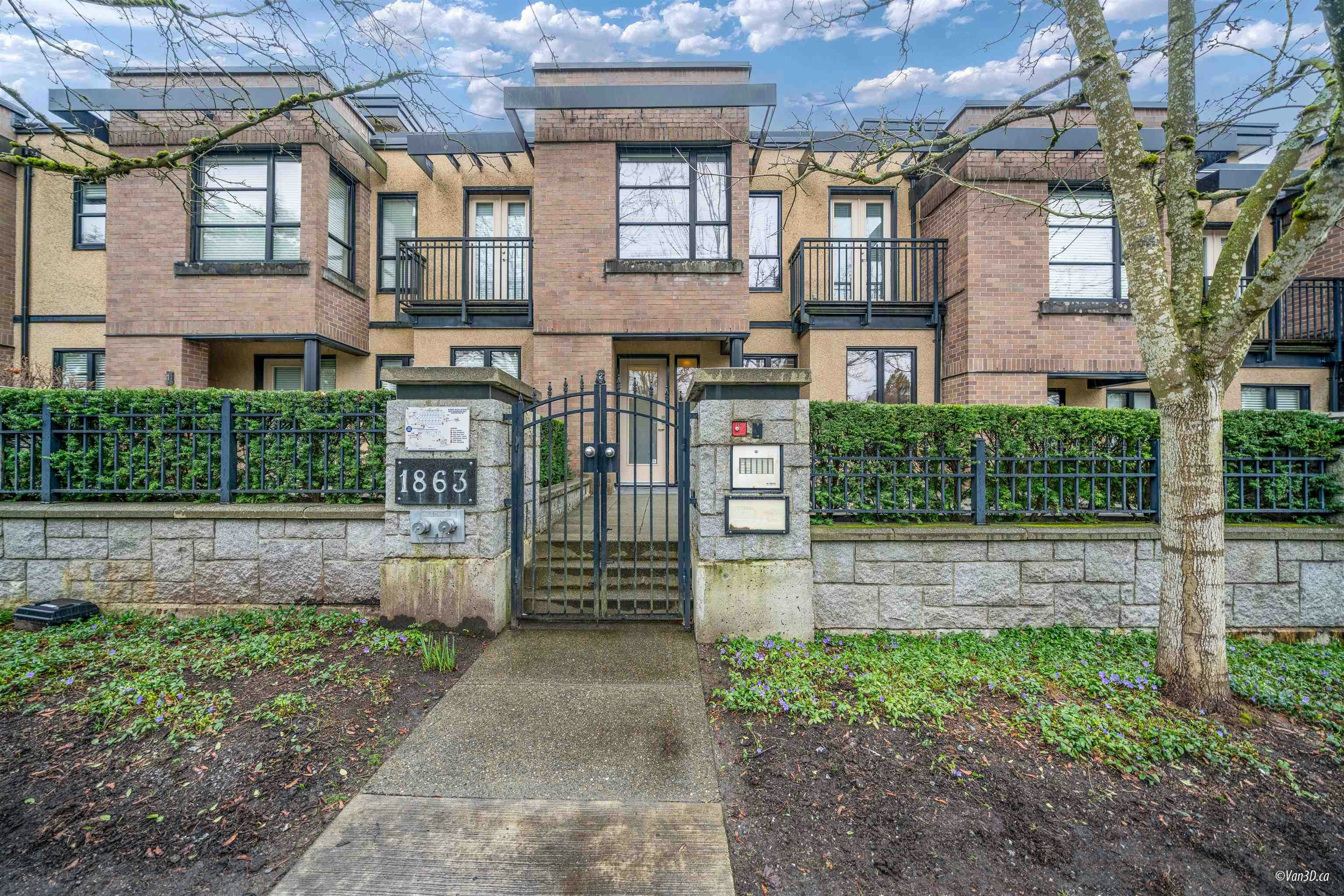 2-1863 Wesbrook Crescent, Vancouver, BC, V6T 2J7