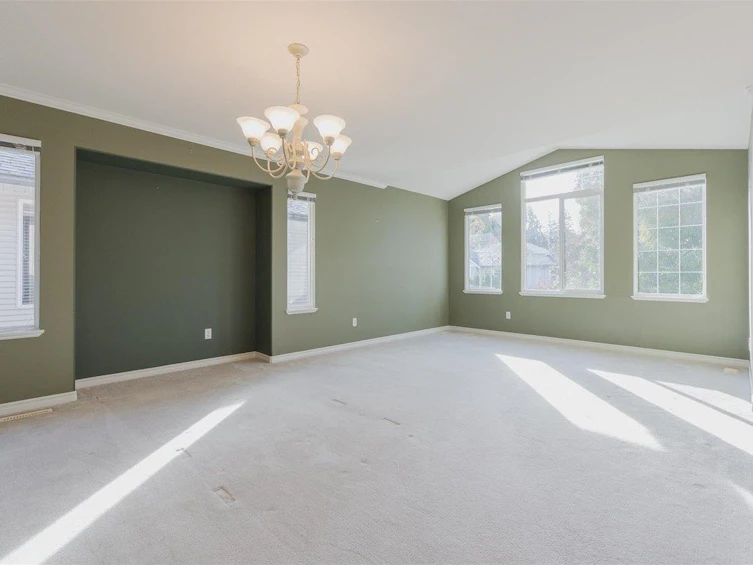 23661 114a Avenue, Maple Ridge, BC, V2W 2A4 - 2
