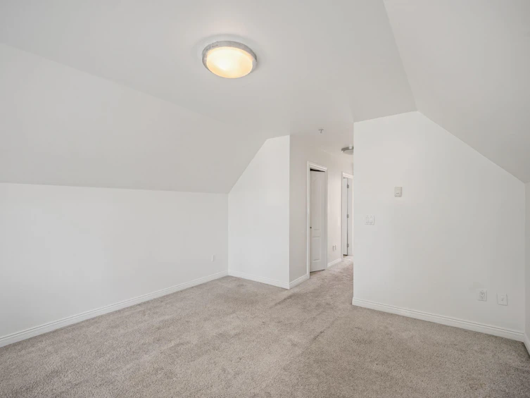 15554 Russell Avenue, Surrey, BC, V4B 2R3 - 20
