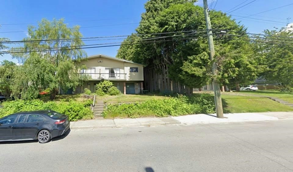 7141 10 Avenue, Burnaby, BC, V3K 4L5