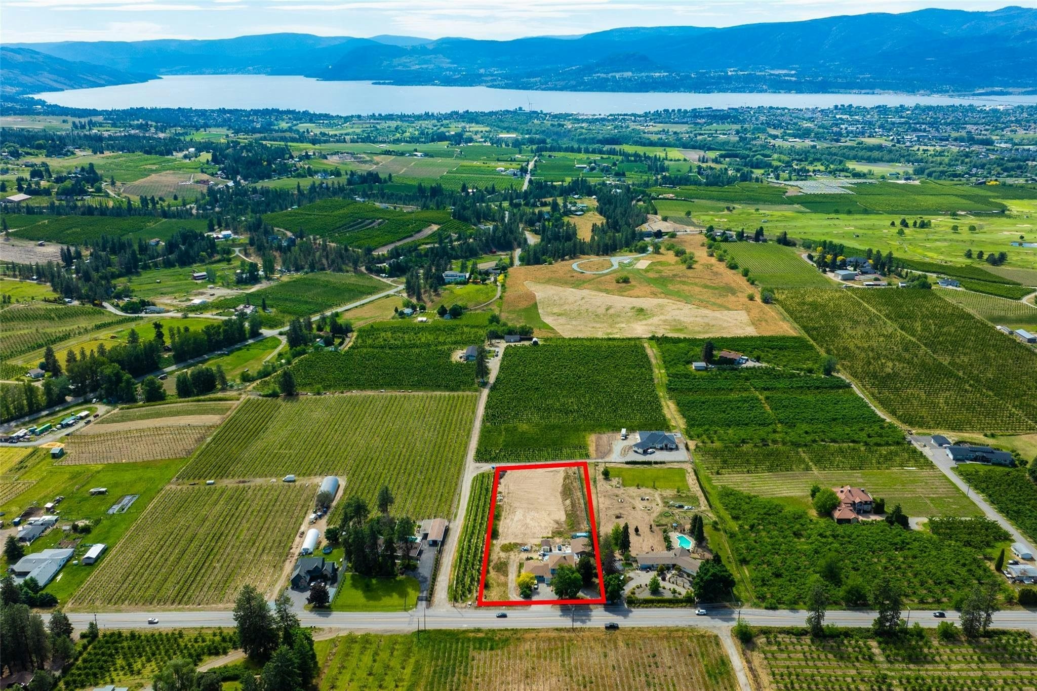 3299 Mcculloch Road, Kelowna, BC, V1W 4G5
