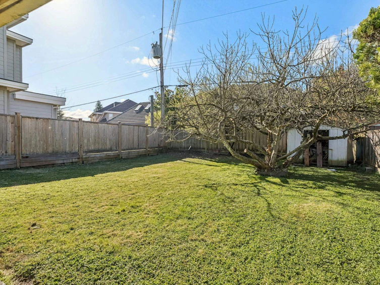3740 Blundell Road, Richmond, BC, V7C 1G4 - 35