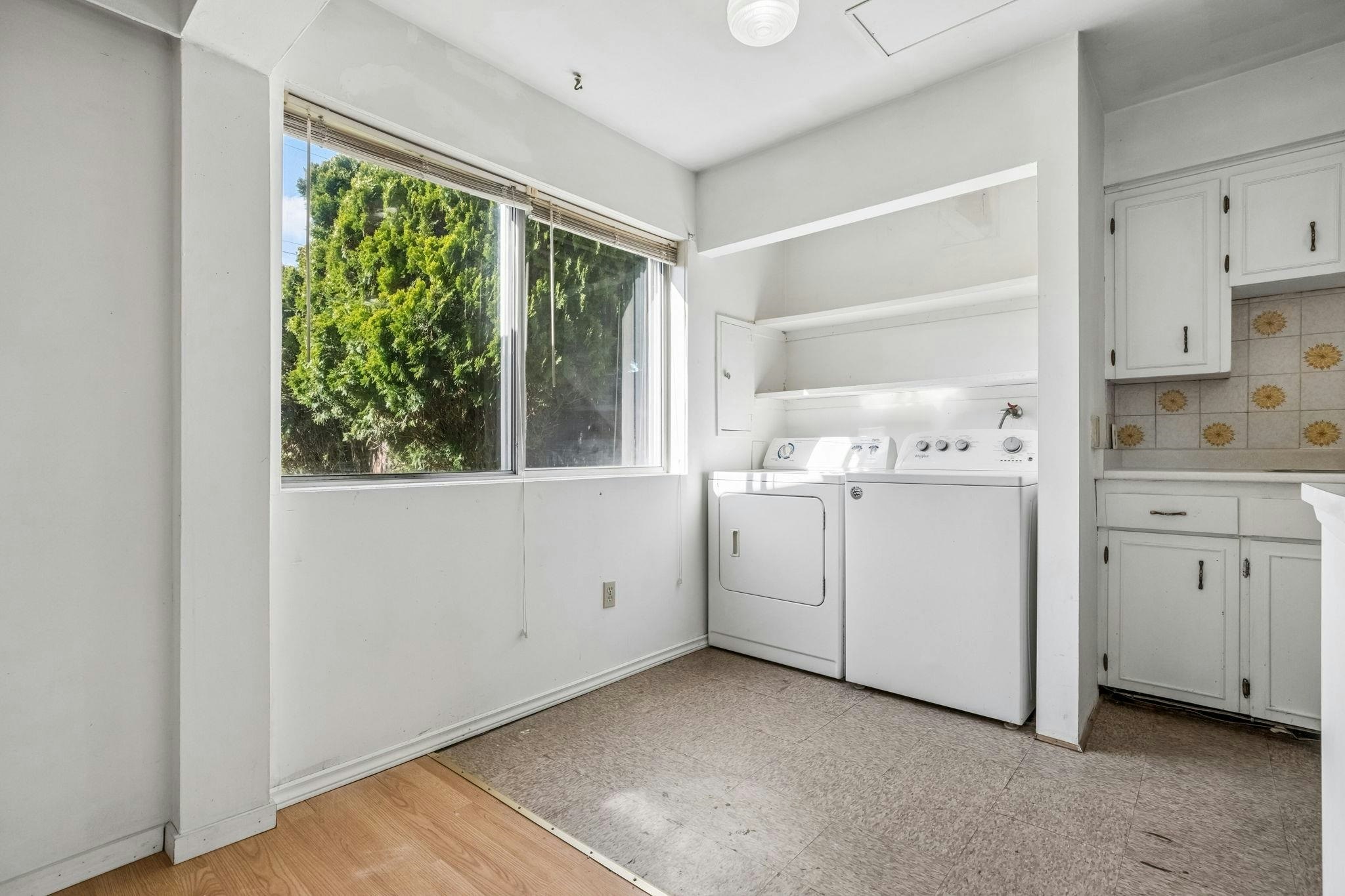 3740 Blundell Road, Richmond, BC, V7C 1G4 - 14