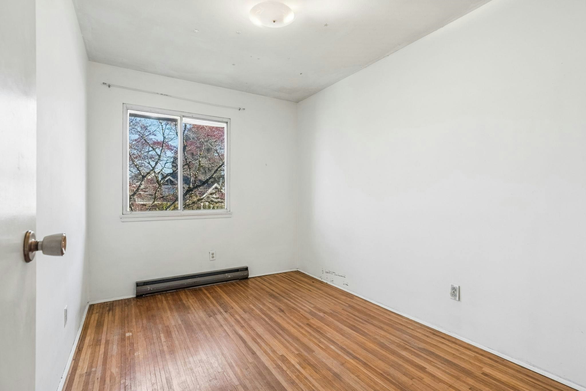 3740 Blundell Road, Richmond, BC, V7C 1G4 - 30