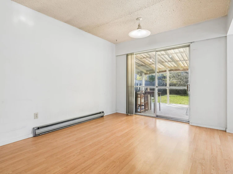 3740 Blundell Road, Richmond, BC, V7C 1G4 - 7