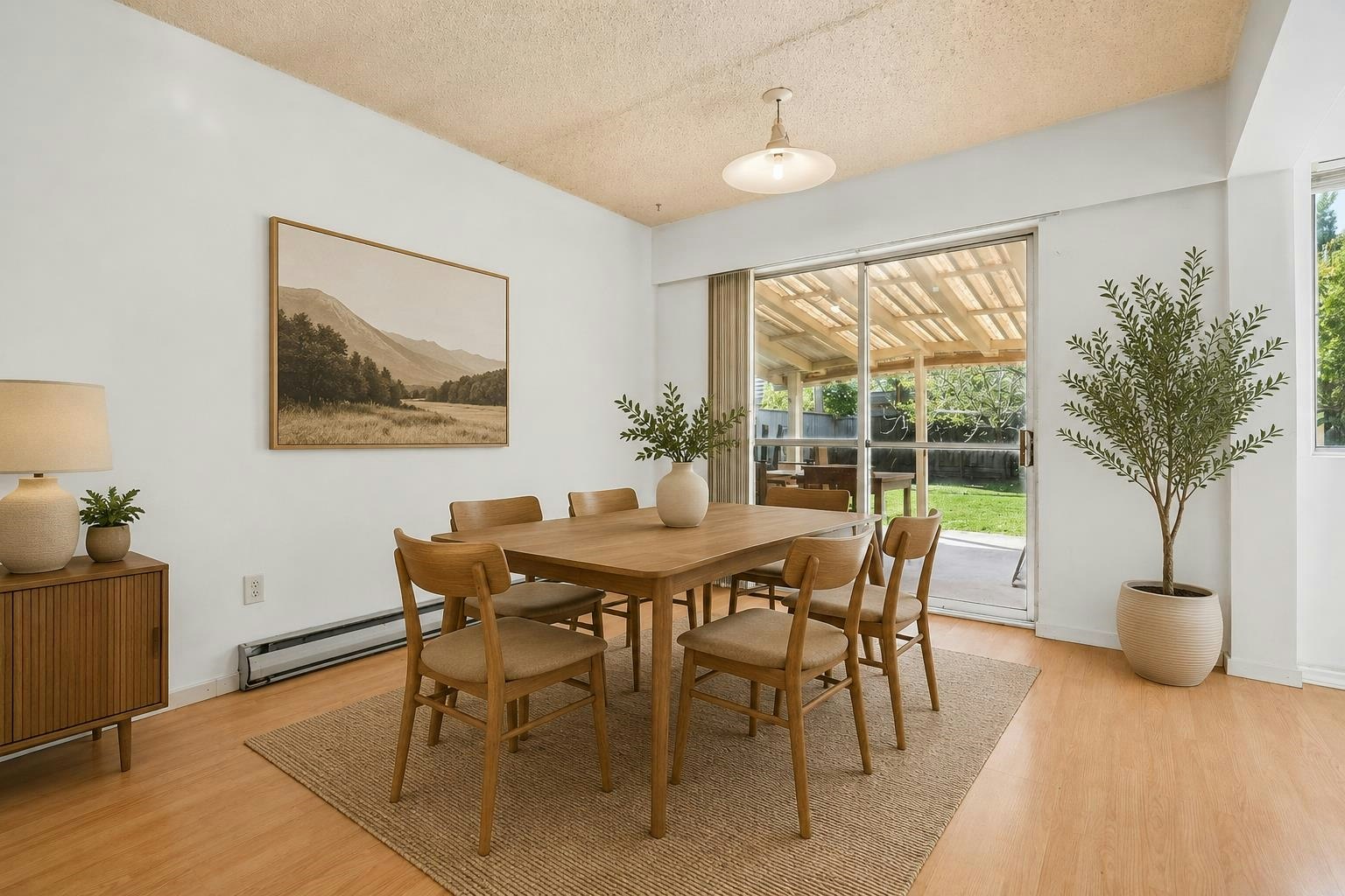 3740 Blundell Road, Richmond, BC, V7C 1G4 - 8