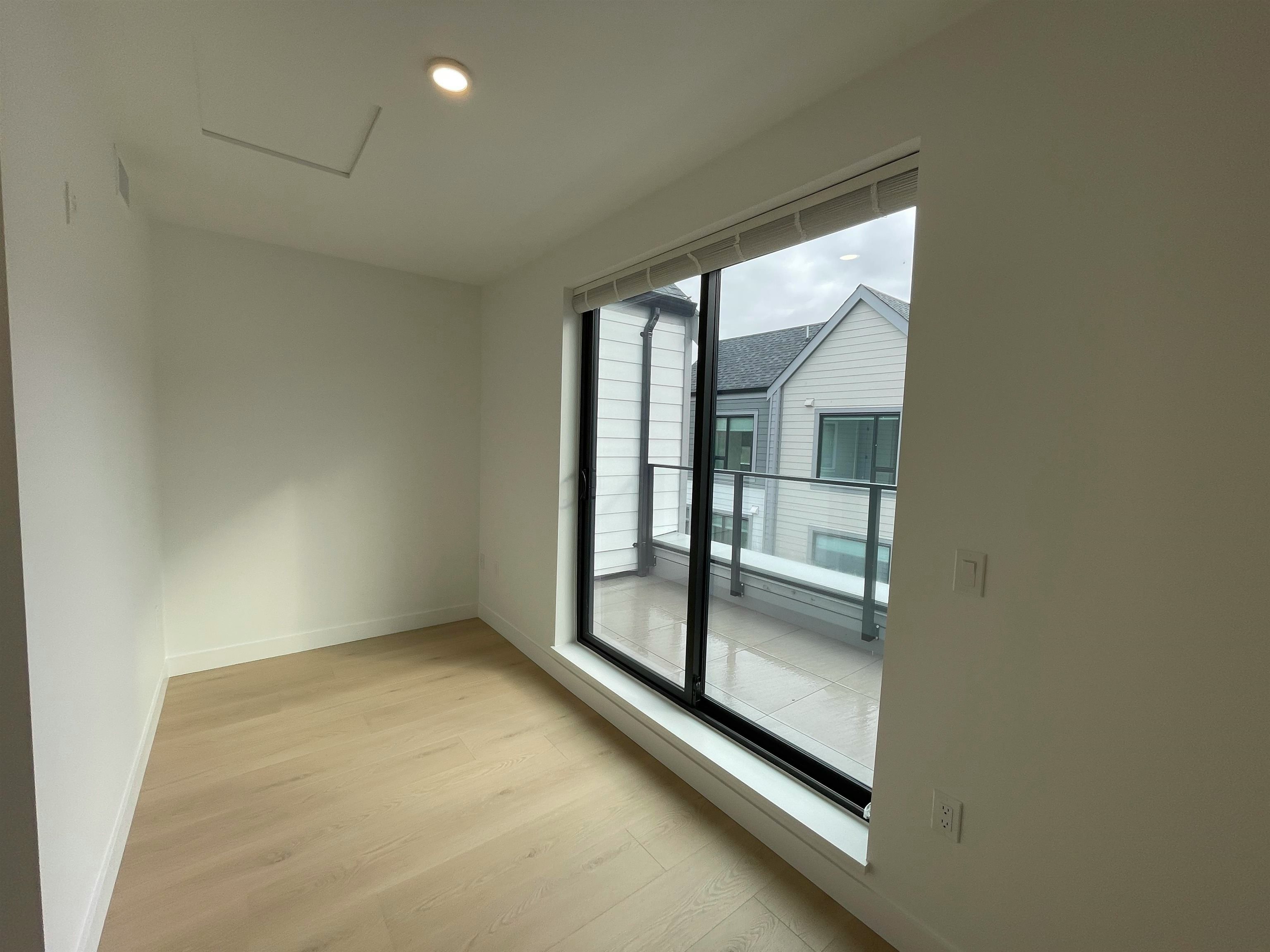 TH18-8899 Spires Road, Richmond, BC, V6Y 0N5 - 5