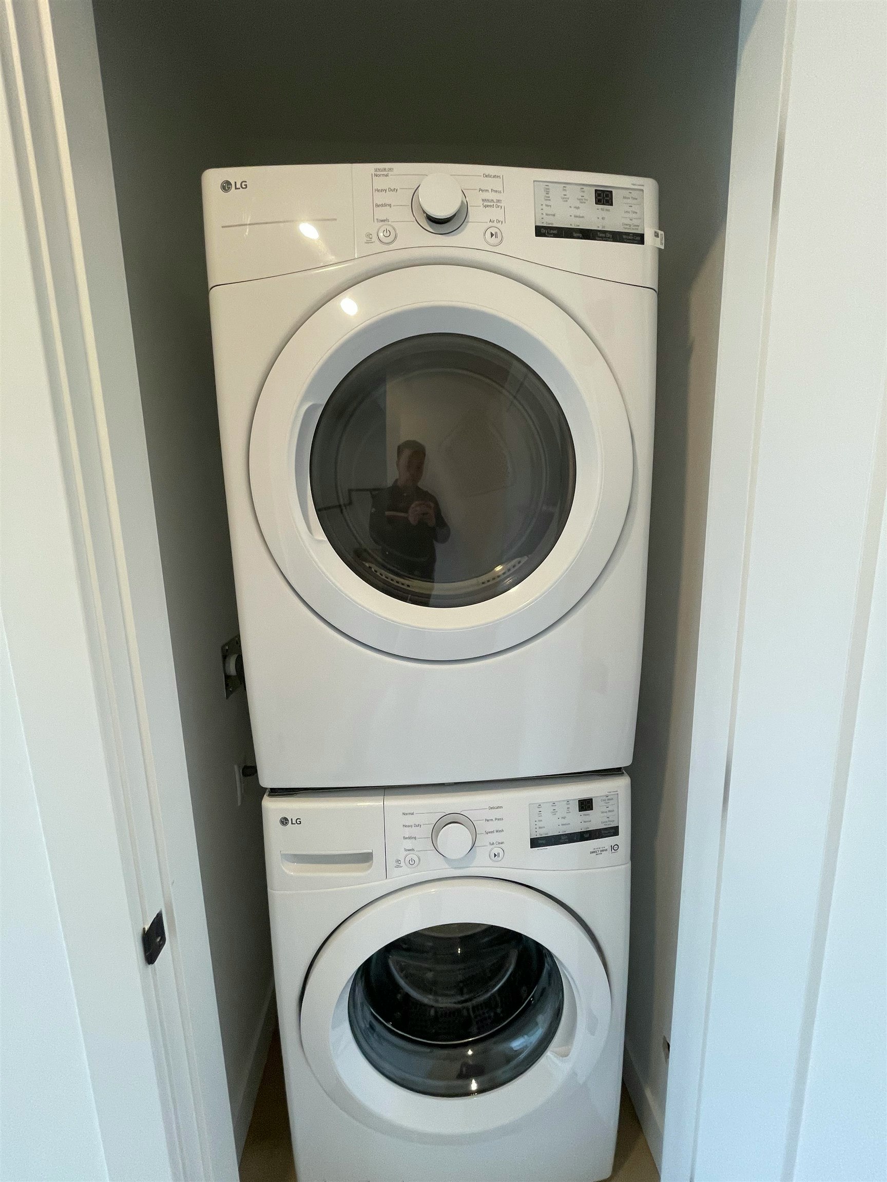 TH18-8899 Spires Road, Richmond, BC, V6Y 0N5 - 6
