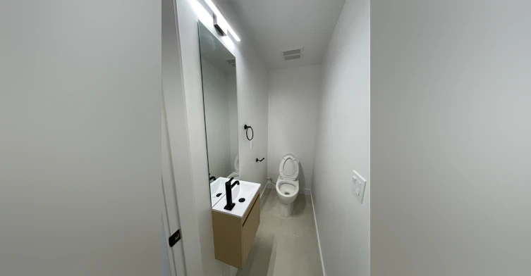 TH18-8899 Spires Road, Richmond, BC, V6Y 0N5 - 20