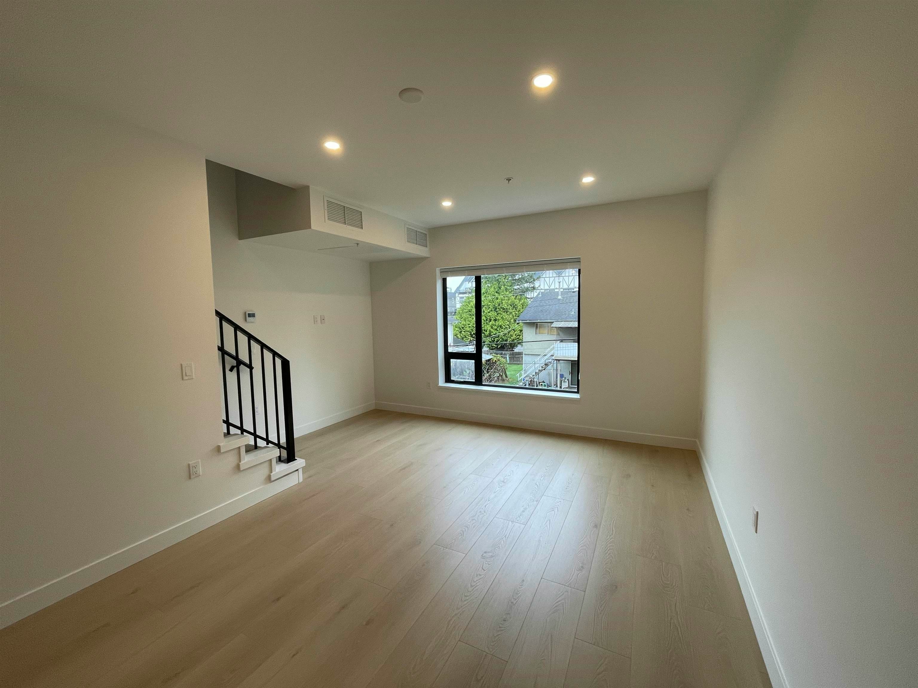 TH18-8899 Spires Road, Richmond, BC, V6Y 0N5 - 24