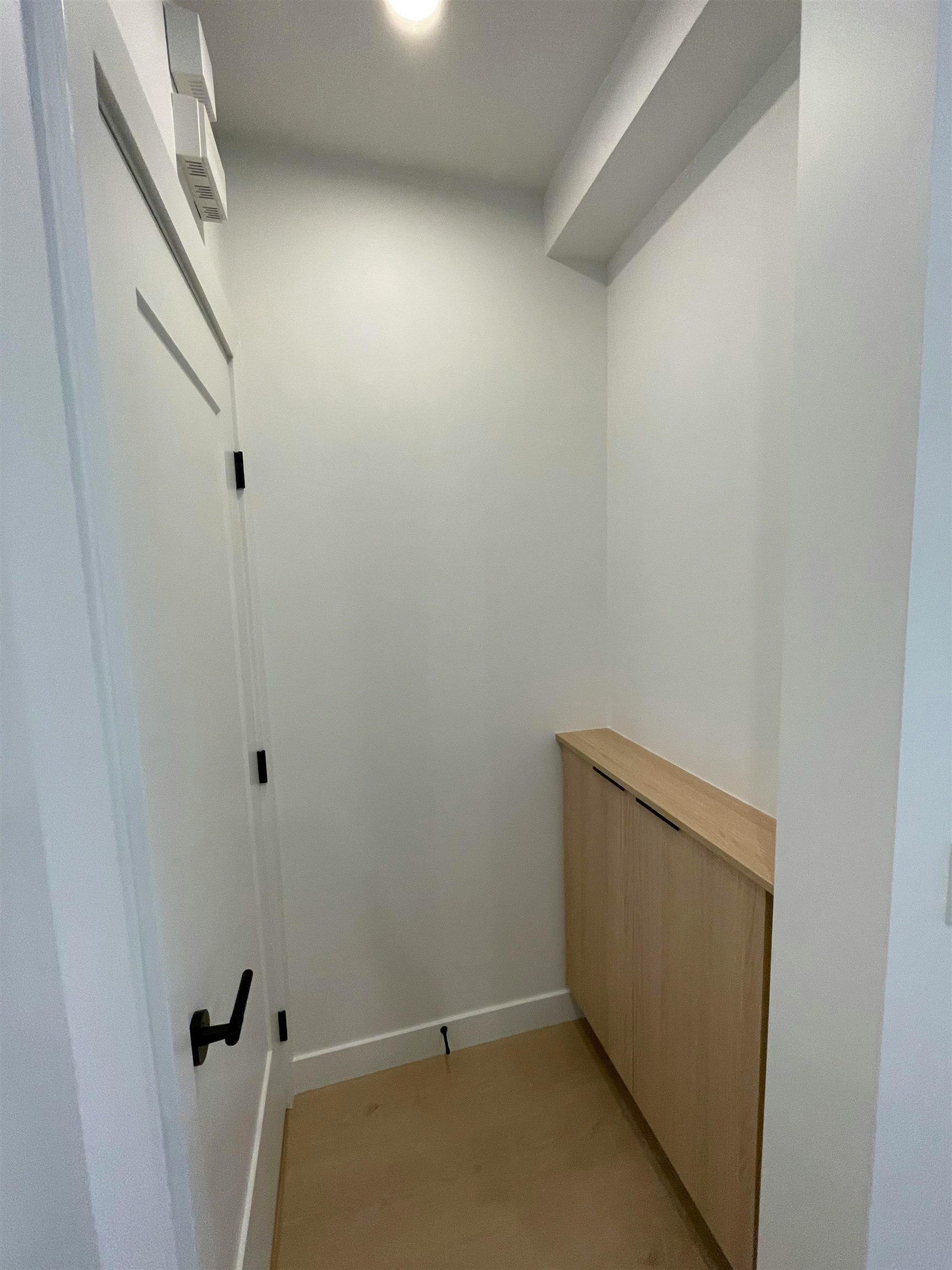 TH18-8899 Spires Road, Richmond, BC, V6Y 0N5 - 23