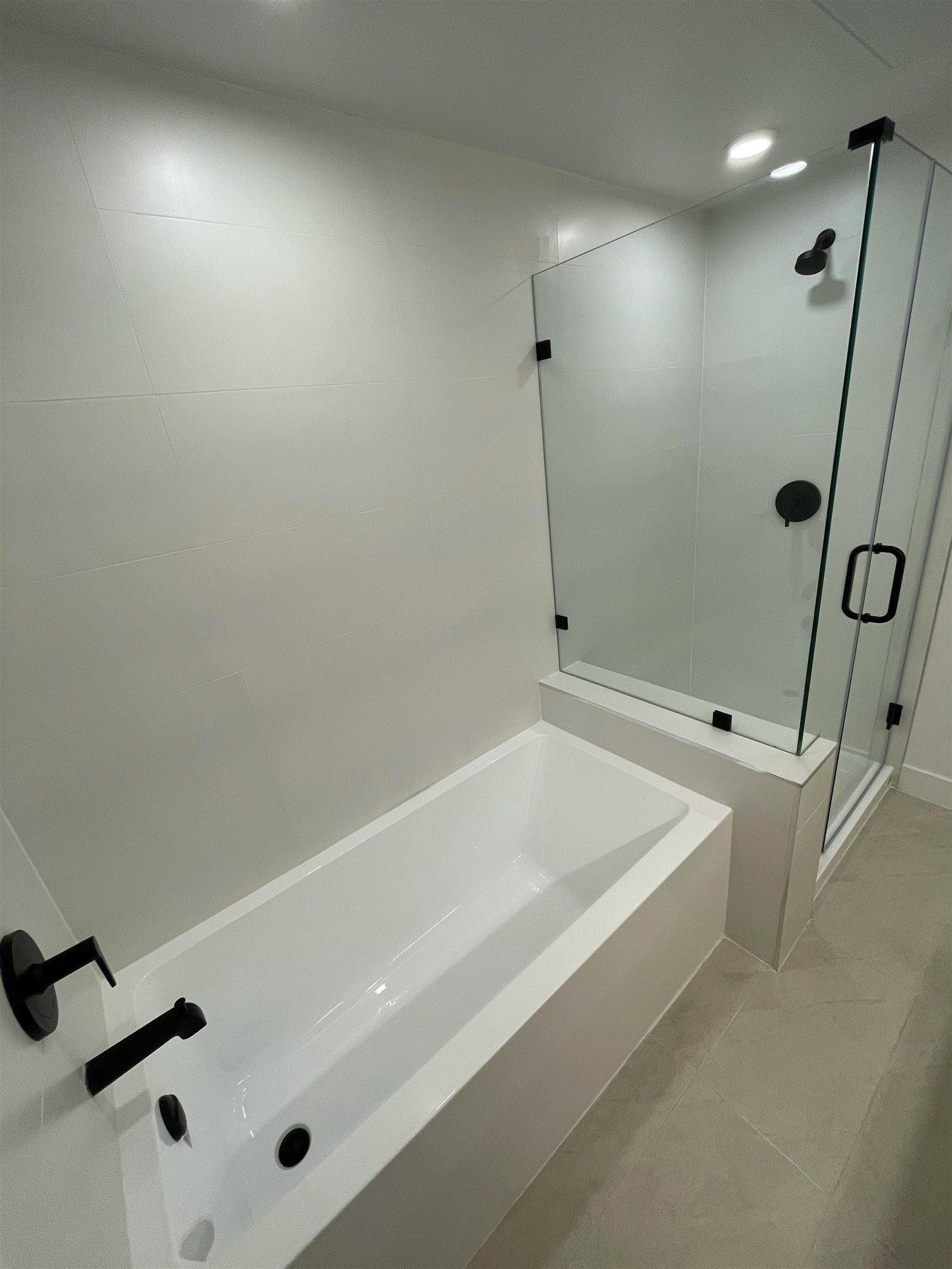 TH18-8899 Spires Road, Richmond, BC, V6Y 0N5 - 17