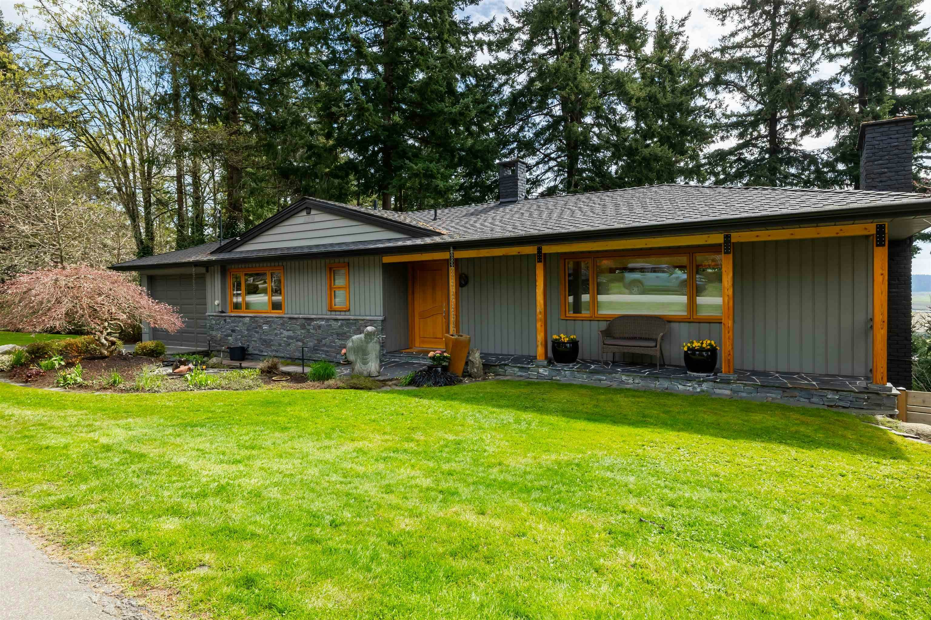 13464 56 Avenue - 2
