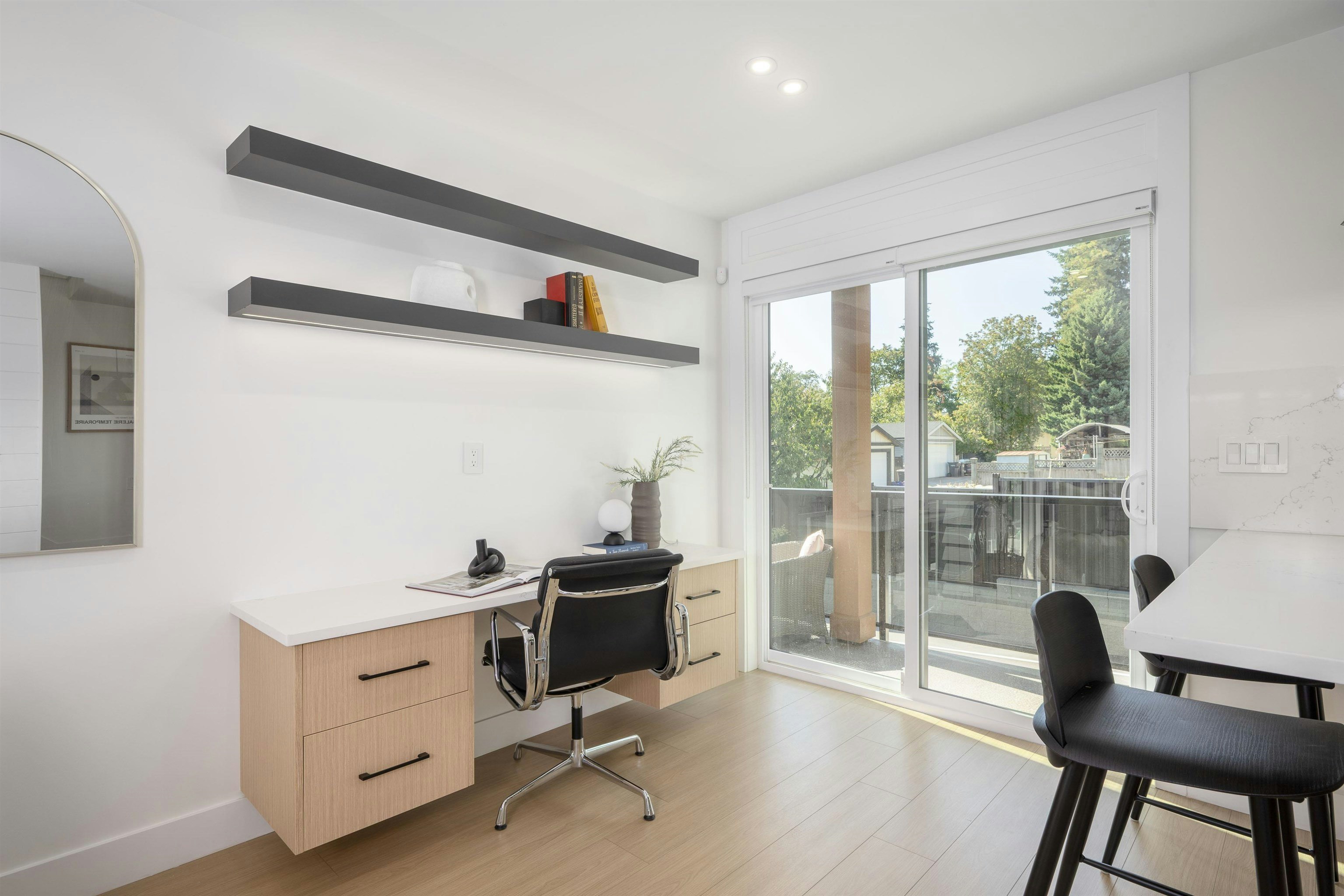 101-314 Nelson Street, Coquitlam, BC, V3K 4N3 - 8