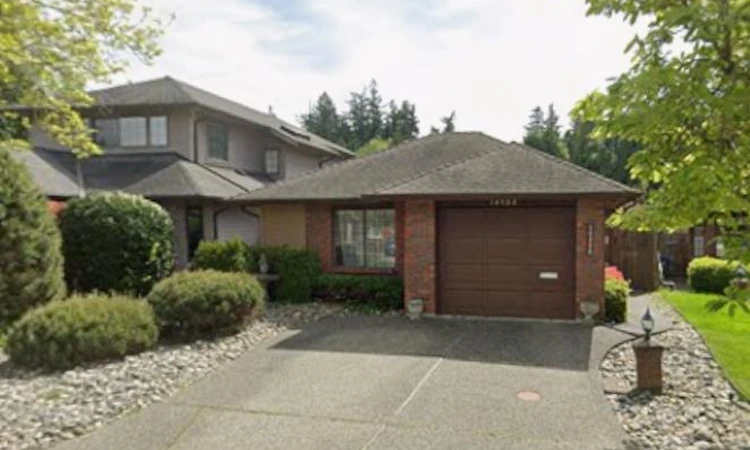 14988 Southmere Close
