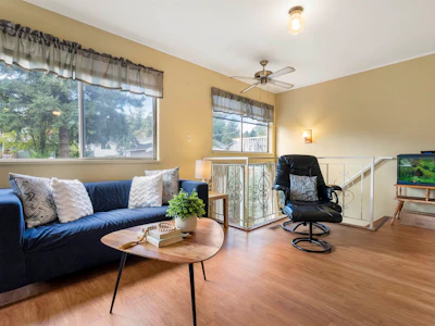 9141 Prince Charles Boulevard - 2