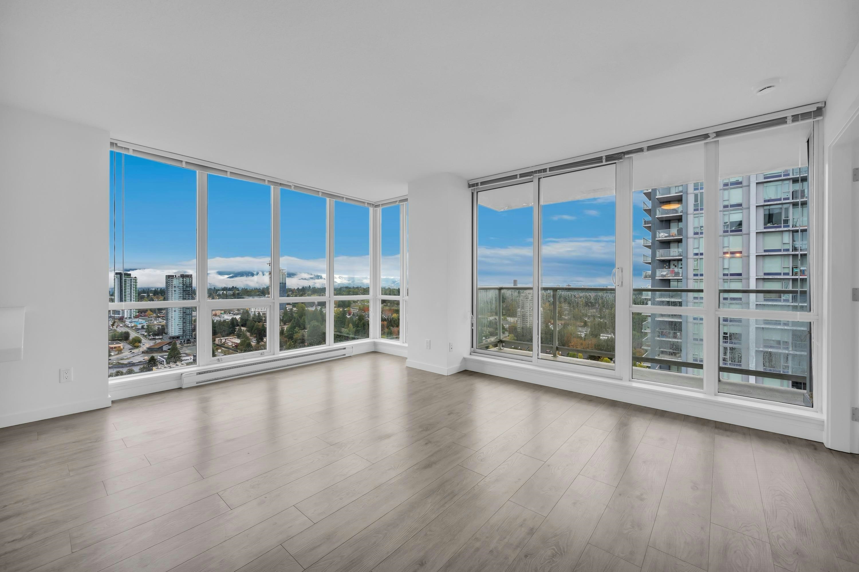 3407-13688 100 Avenue, Surrey, BC, V3T 0G5