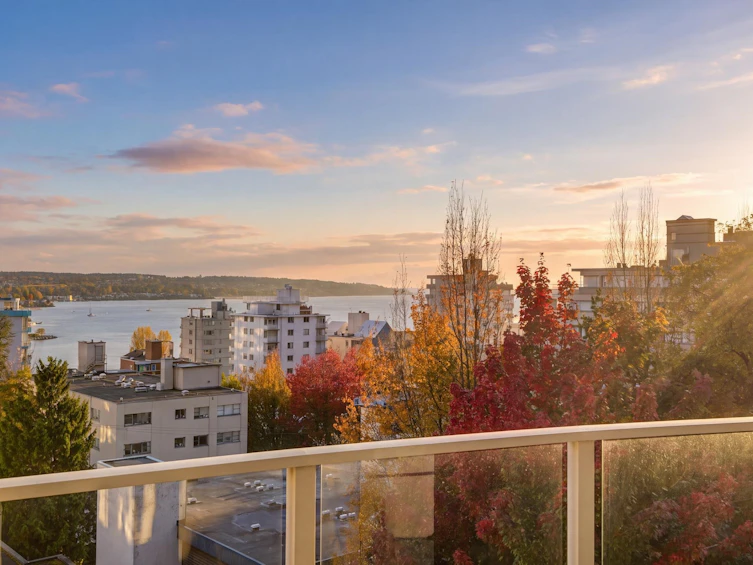 701-1345 Burnaby Street, Vancouver, BC, V6E 1R2