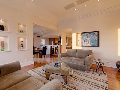 701-1345 Burnaby Street - 2