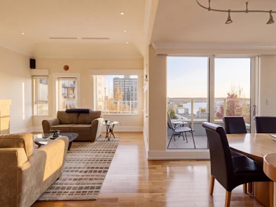 701-1345 Burnaby Street - 4