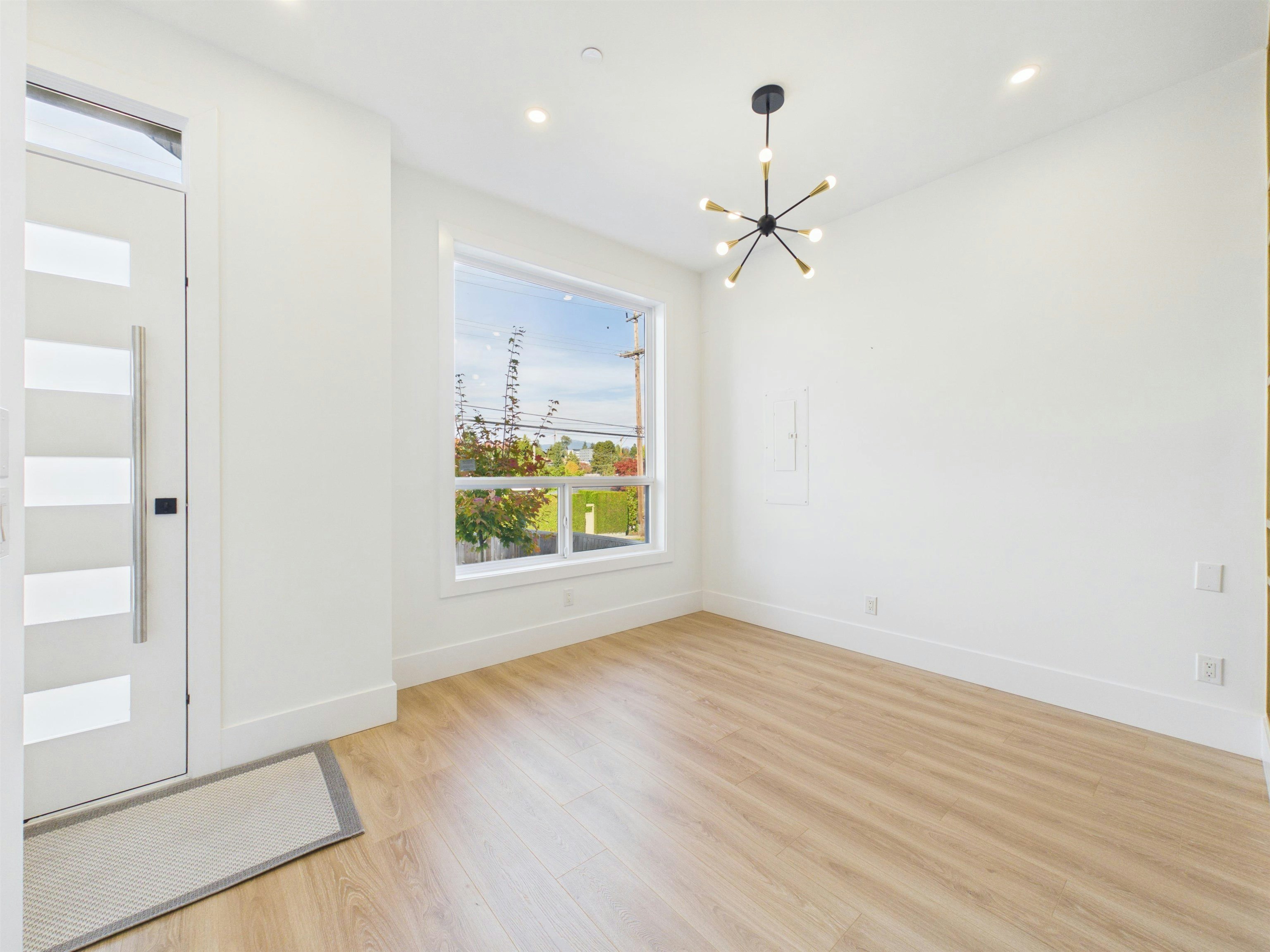1-122 Eighth Avenue, New Westminster, BC, V3L 1X8 - 5