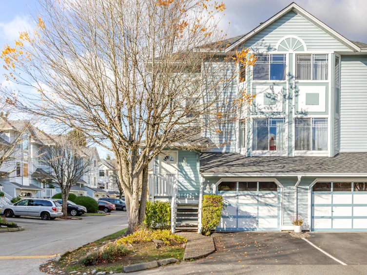 31-15550 89 Avenue, Surrey, BC, V3R 1N1