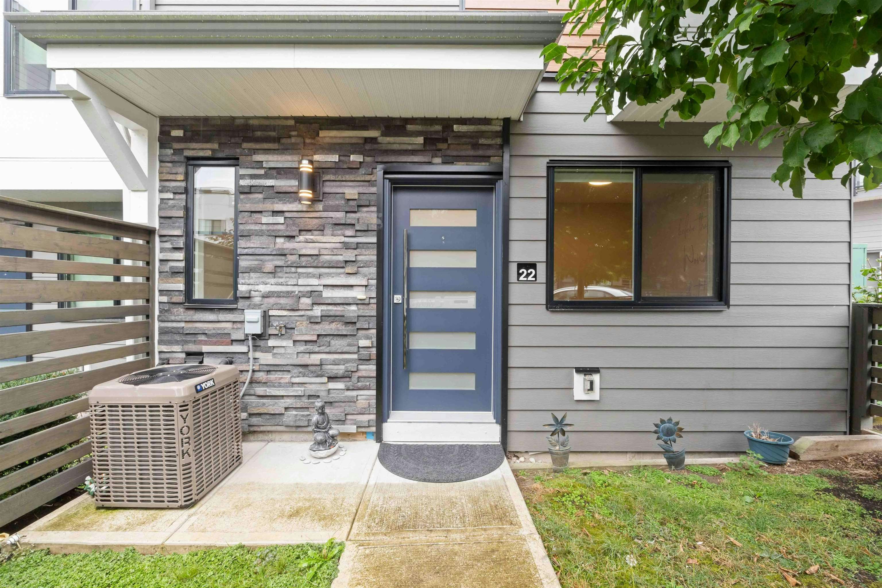 22-1639 162 Street, Surrey, BC, V4A 4Y1 - 2