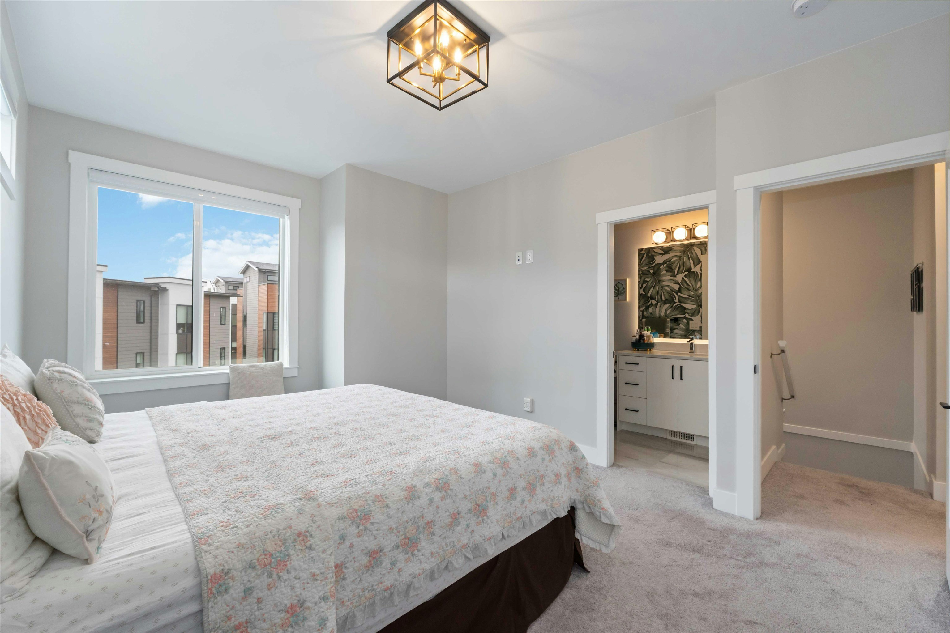 22-1639 162 Street, Surrey, BC, V4A 4Y1 - 22