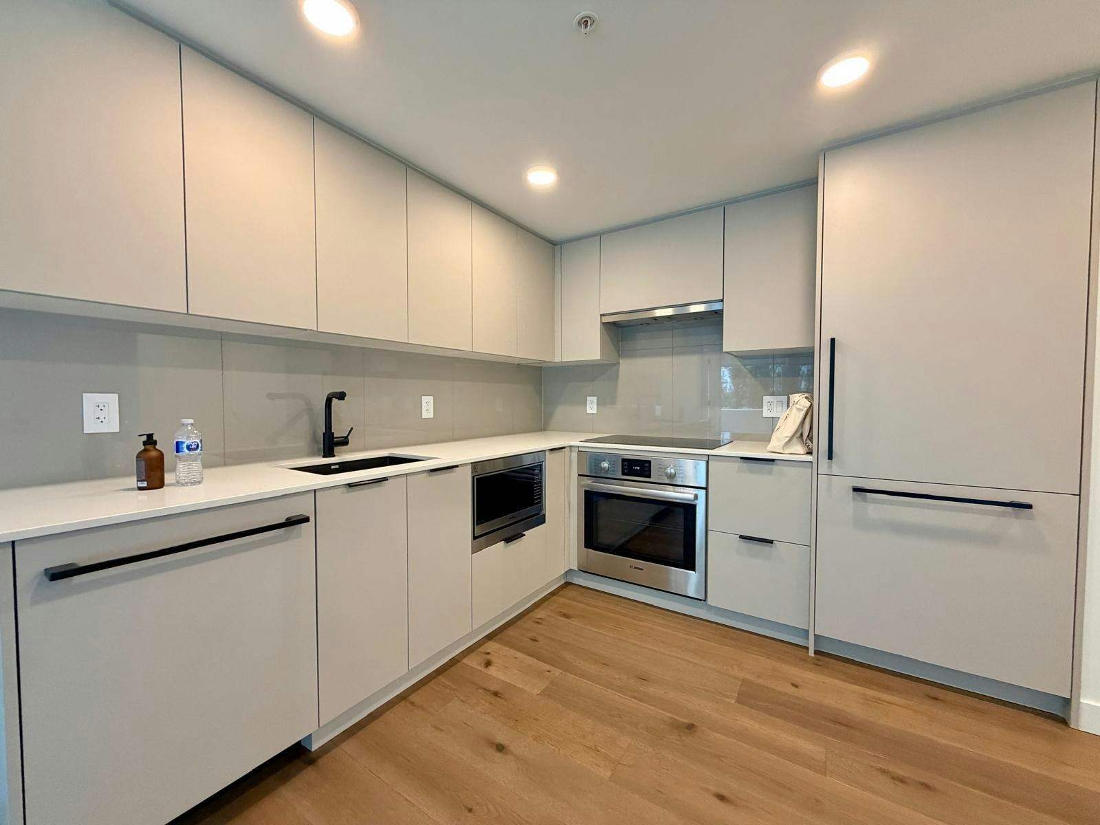104-8120 Oak Street, Vancouver, BC, V6P 0N2 - 7