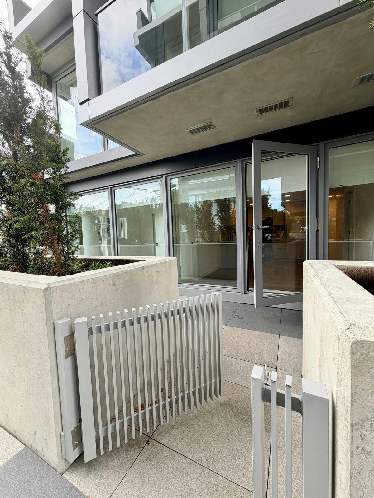 104-8120 Oak Street, Vancouver, BC, V6P 0N2