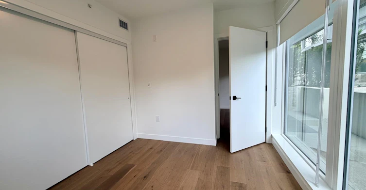 104-8120 Oak Street, Vancouver, BC, V6P 0N2 - 17