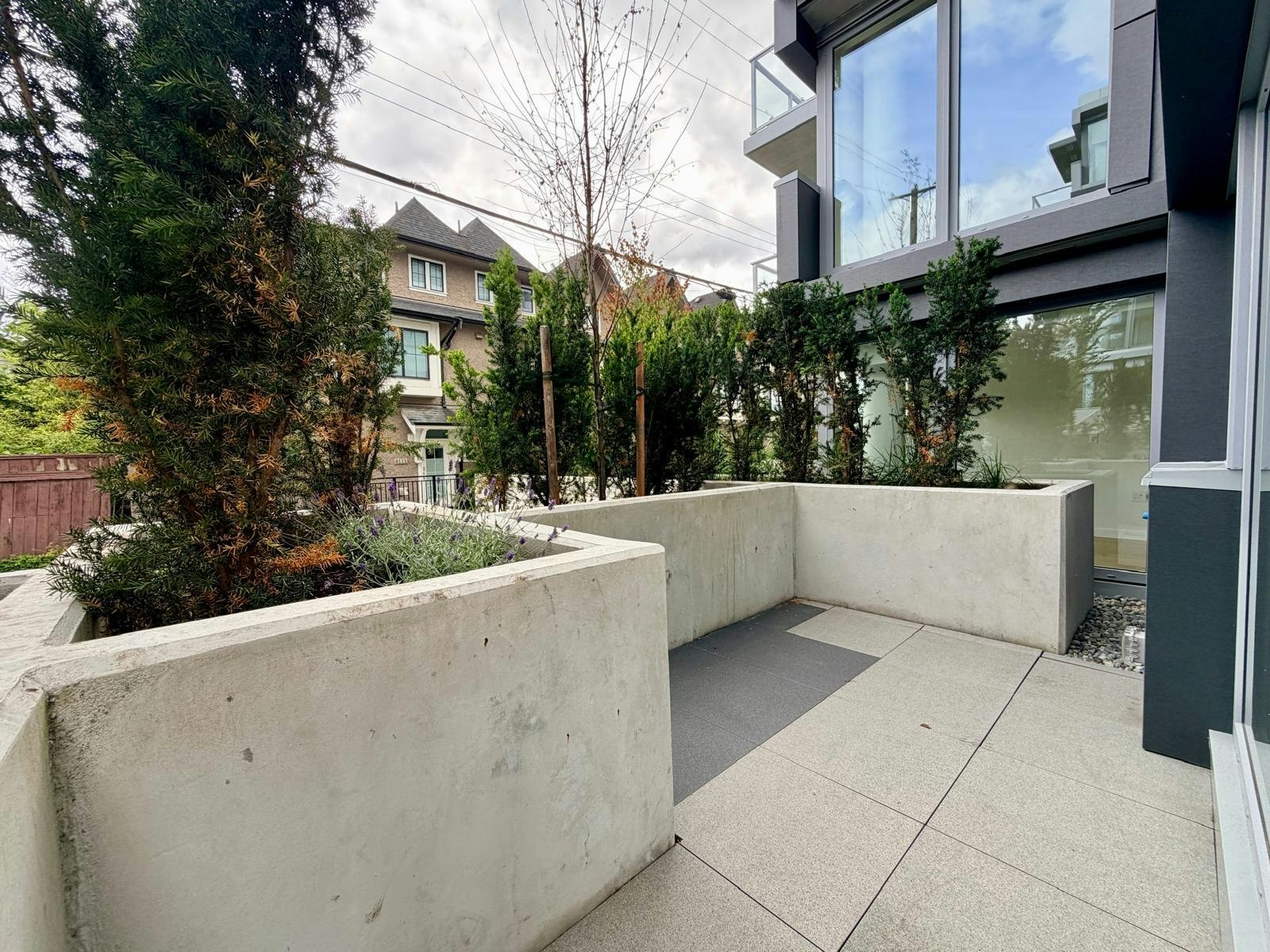 104-8120 Oak Street, Vancouver, BC, V6P 0N2 - 2
