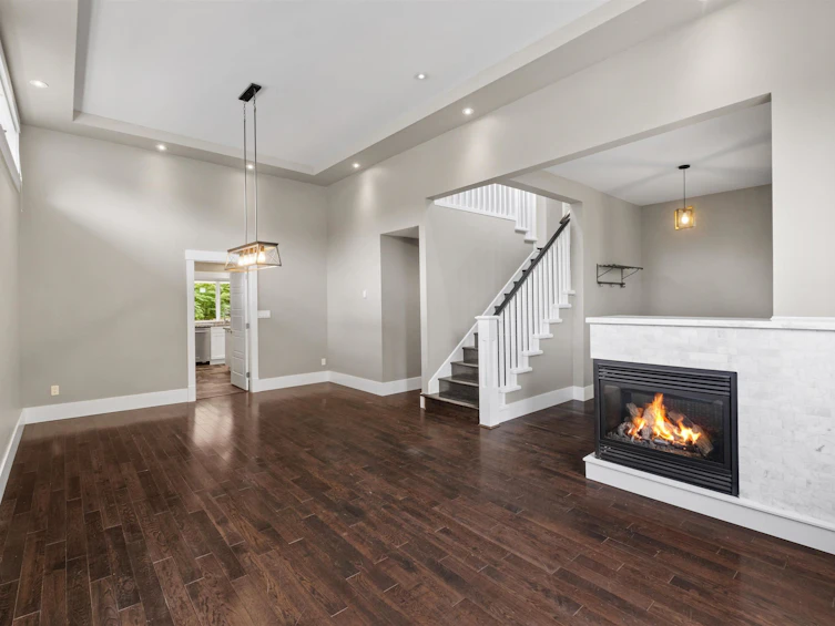 1501 Frederick Road, North Vancouver, BC, V7K 1J6 - 2