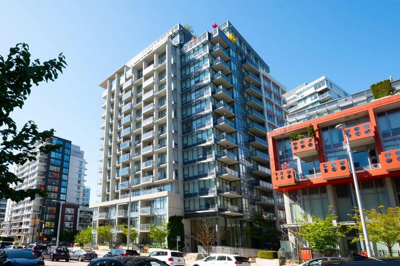207-111 E 1st Avenue, Vancouver, BC, V6A 0E9