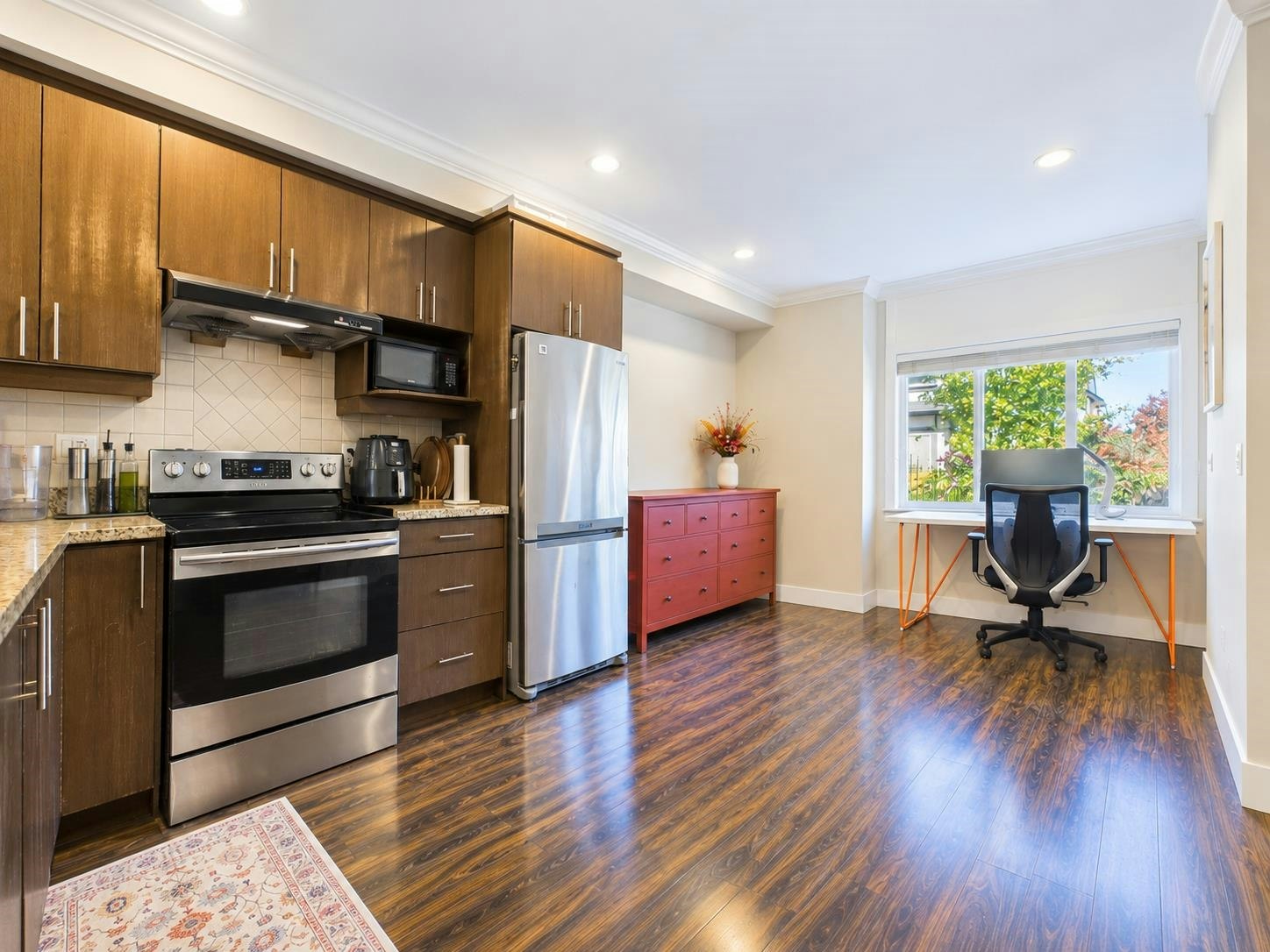 4-9391 Alberta Road - 4