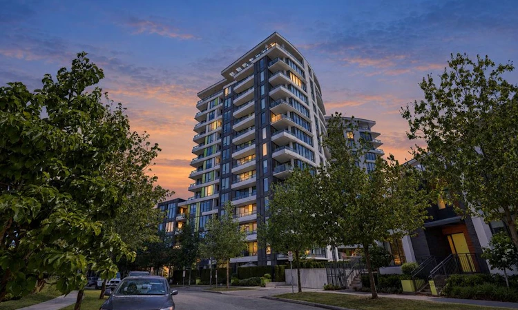 528-3563 Ross Drive