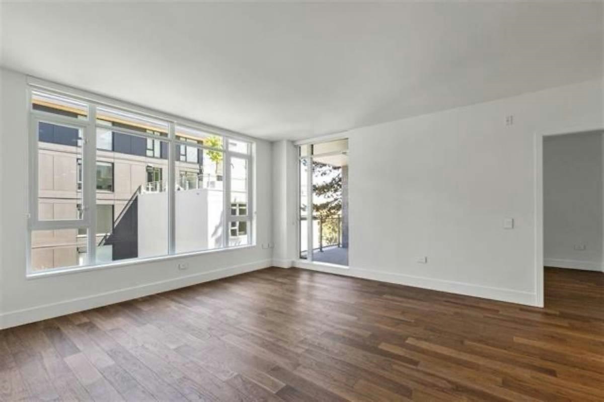 301-389 W 59th Avenue, Vancouver, BC, V5X 0J4 - 4