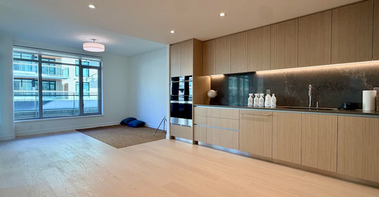 304-785 Harbour Way, North Vancouver, BC, V6P 0N2 - 17