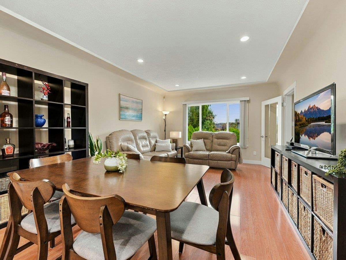 3951 Slocan Street - 5