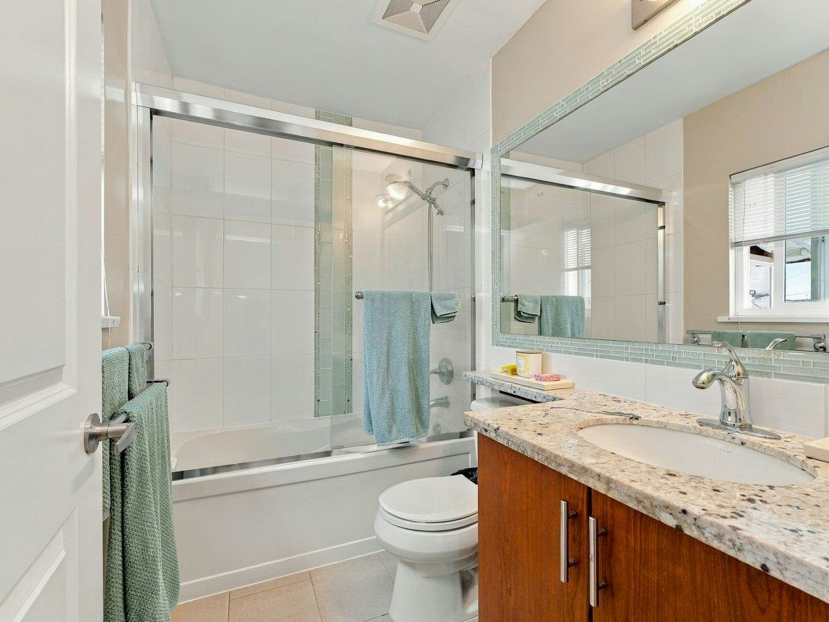 3951 Slocan Street, Vancouver, BC, V5R 1Y7 - 14