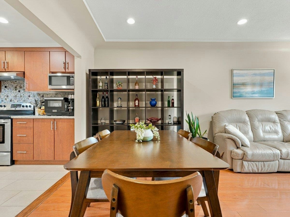 3951 Slocan Street, Vancouver, BC, V5R 1Y7 - 6