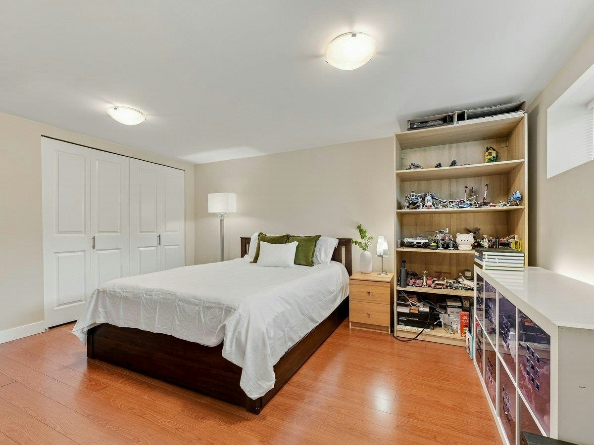 3951 Slocan Street, Vancouver, BC, V5R 1Y7 - 18