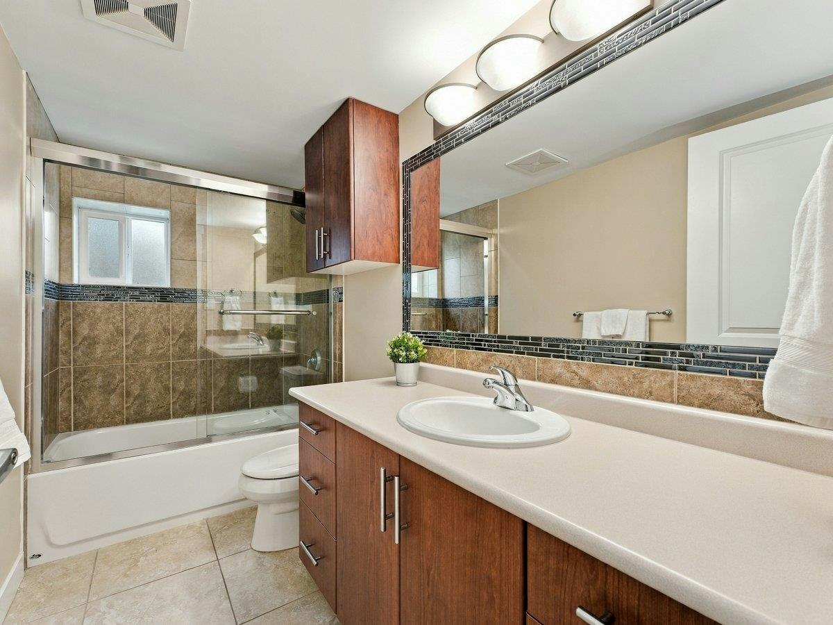 3951 Slocan Street, Vancouver, BC, V5R 1Y7 - 21