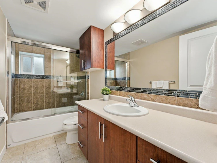 3951 Slocan Street, Vancouver, BC, V5R 1Y7 - 21
