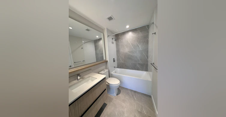 9xx-612 Elmwood Street, Coquitlam, BC, V3J 3W8 - 10