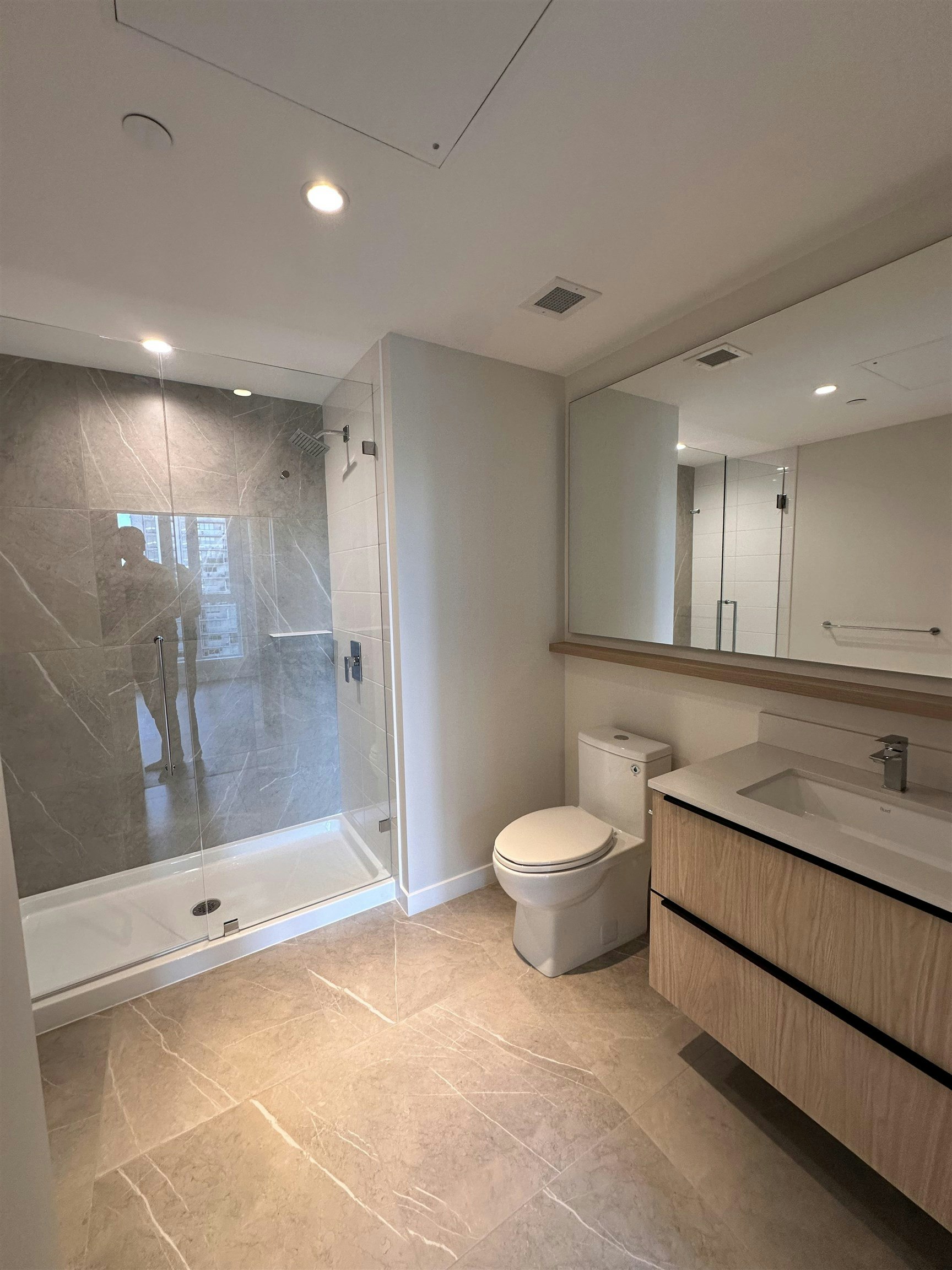 9xx-612 Elmwood Street, Coquitlam, BC, V3J 3W8 - 12