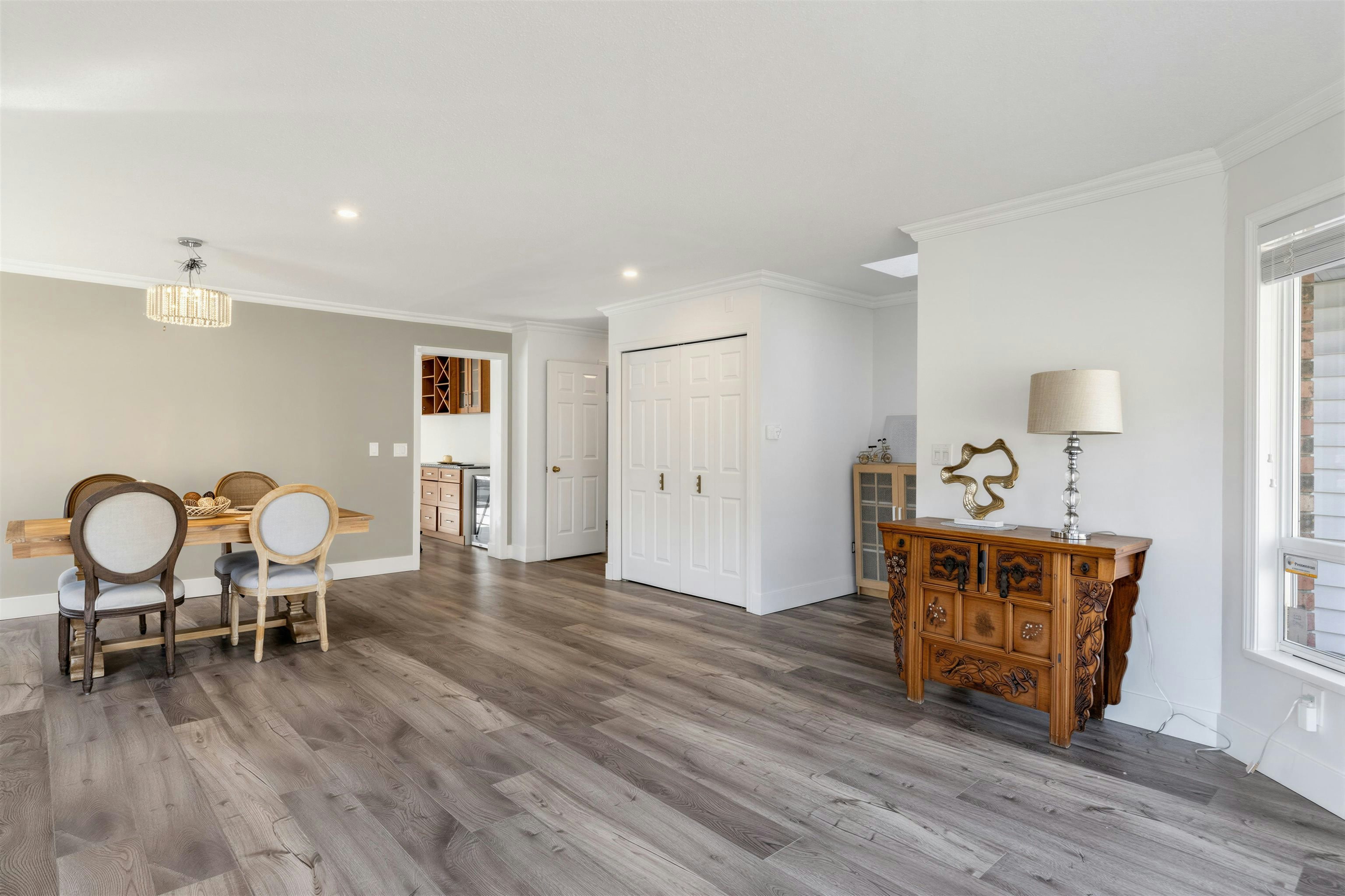 14124 19a Avenue - 5